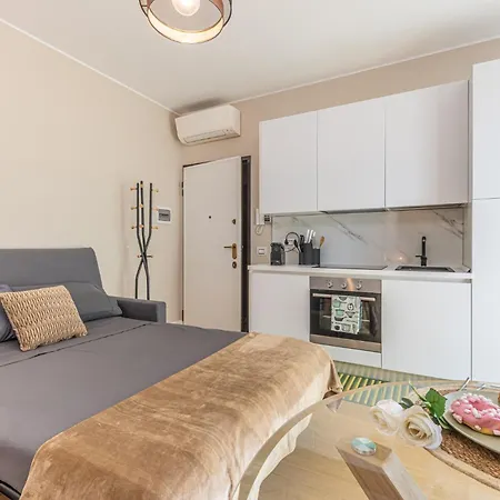 Modern & Elegant - Station